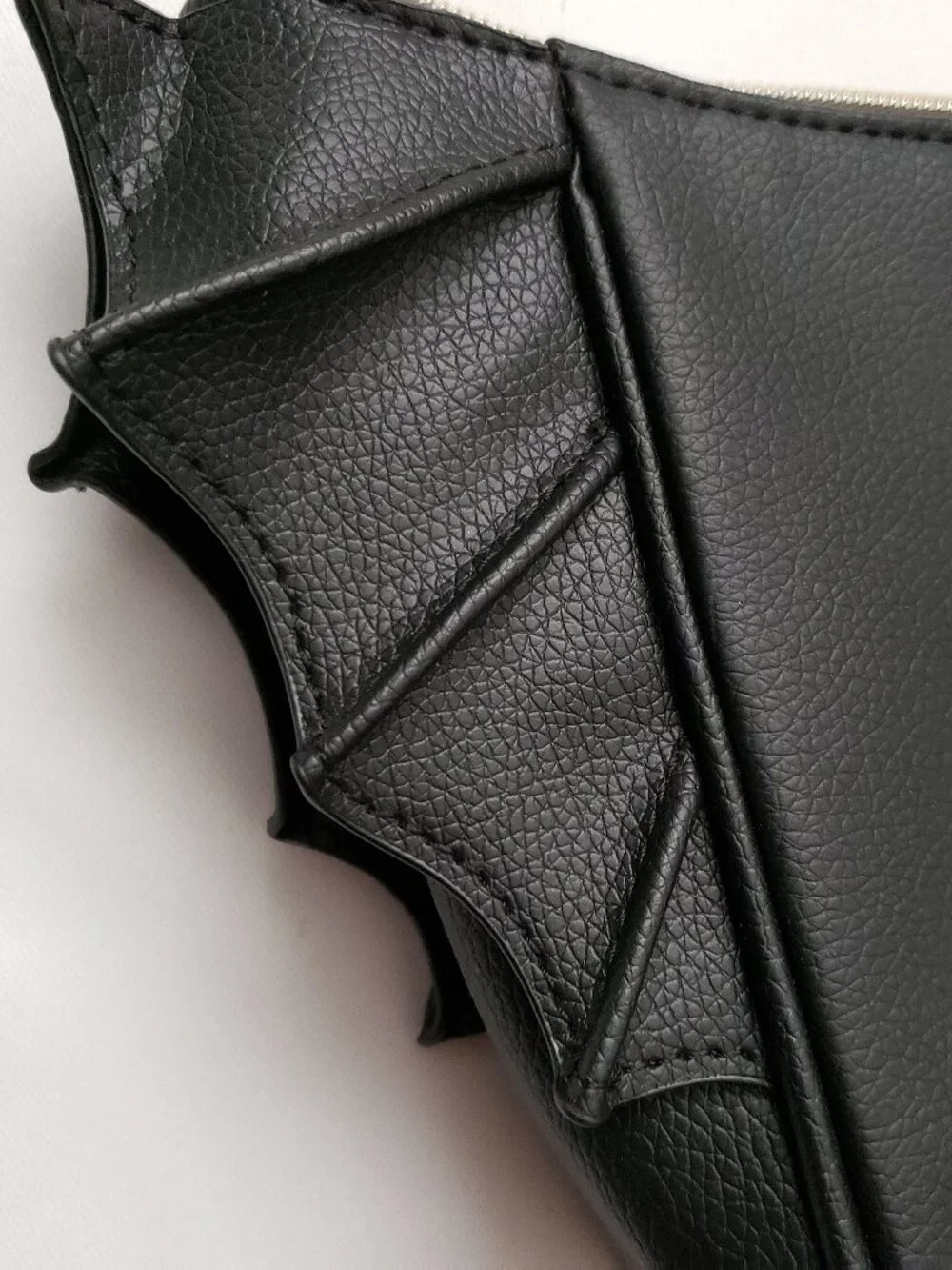 Jeffree Star black bat wing purse makeup bag Limited Edition